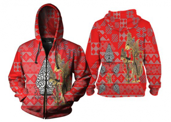 Hoodie dengan motif batik